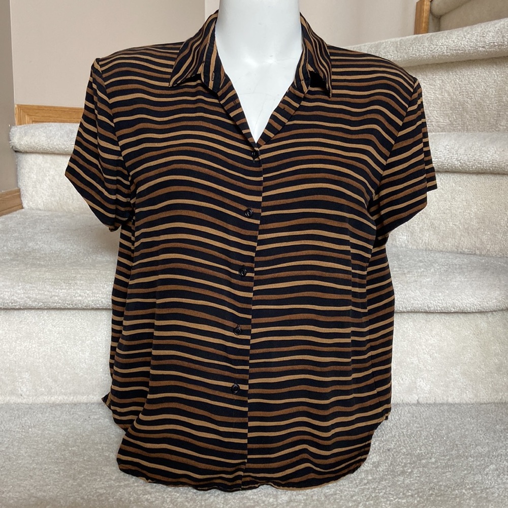jones new york silk short sleeve top / blouse